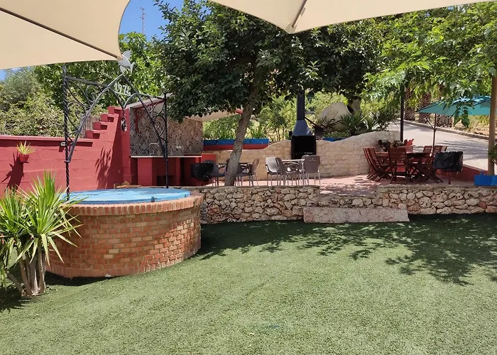  Hacienda La Toscana
